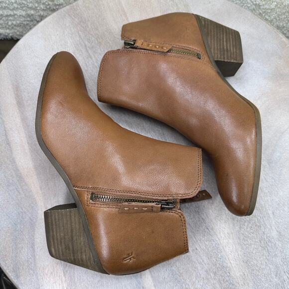 Frye Judith Double Zip Heel Block Ankle Booties US 9 M Womens Brown Leather New - Picture 15 of 16